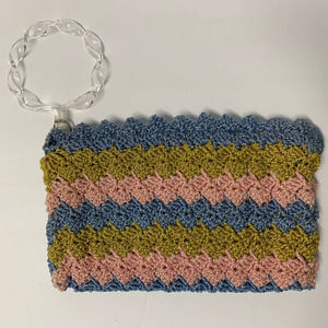 Vintage Handmade Crochet Wristlet/Clutch‎